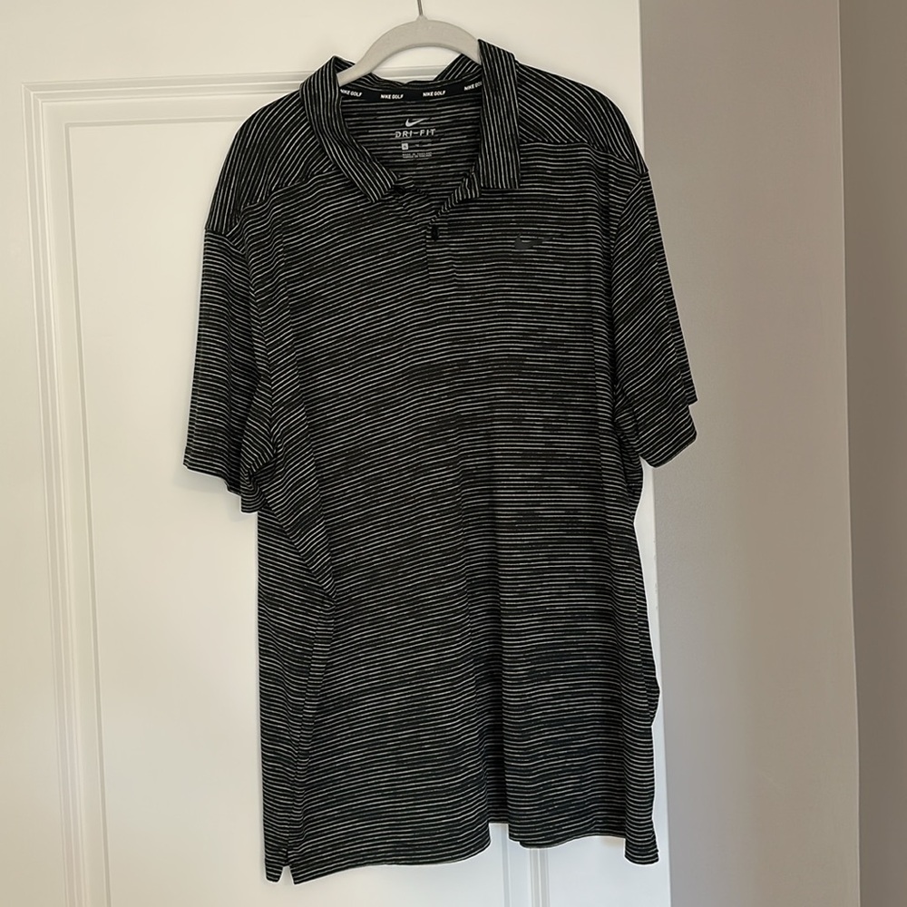 Men’s Nike Golf stripped black shirt - Tiger Woods
